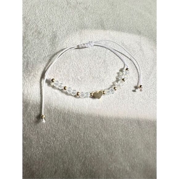 Clear sparkly beaded gold heart friendship bracelet - Picture 1 of 2